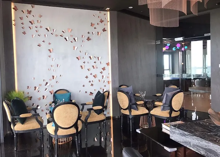 The Edge Central Pattaya By Ra